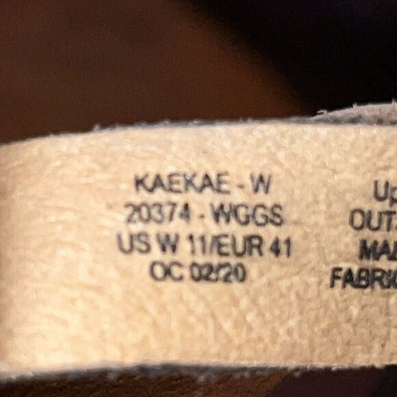 Olukai Tan and Brown Leather Thong Sandals Size 11 - Picture 6 of 6